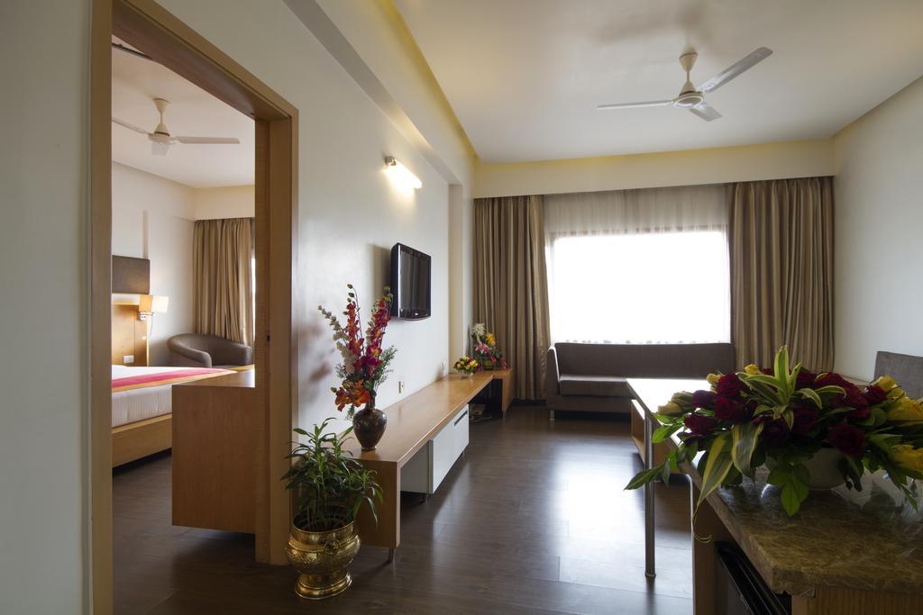 Dolphin Hotel Visakhapatnam Zimmer foto